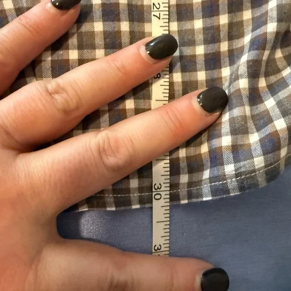 Alan Paine White and Blue Casual Button Down Shirt with Classic Plaid Design - Picture 5 of 5